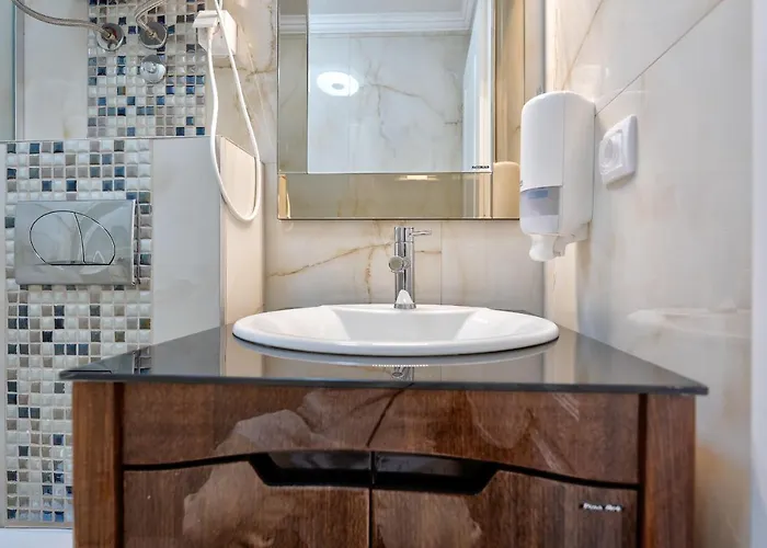 Adonis Wellnes & Spa Διαμέρισμα Ζλάτιμπορ